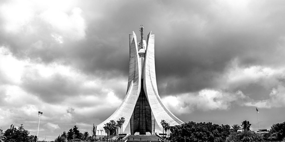 makam el chahid, le mémorial du martyr. Boonyan info. media n°01 en algérie dans le domaine de construction et bâtiment